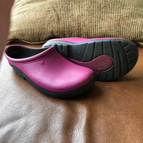Shoes Pink Womens Outdoor Slip On Slip On Garden Shoes Poshmark
